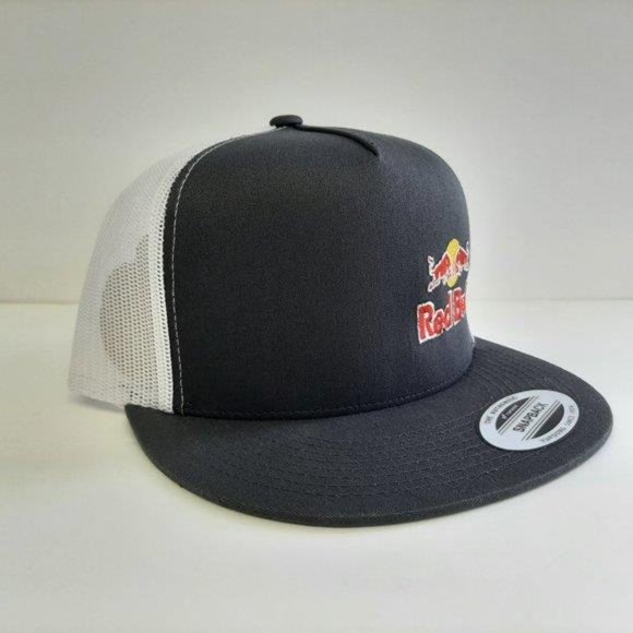Retro Vintage Inspired Red Bull Flat Bill Mesh Snapback Hat Cap Embroidered F1 - Picture 3 of 4